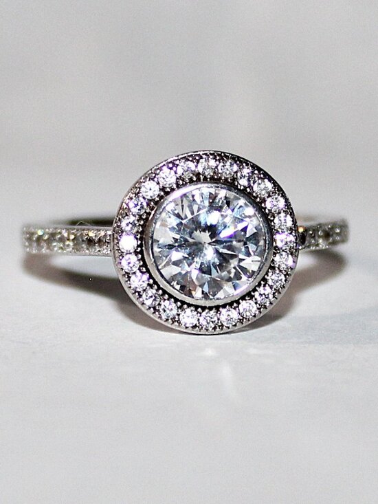 Jewelry - Sterling Silver Cubic Zirconia Ring SZ 8.25